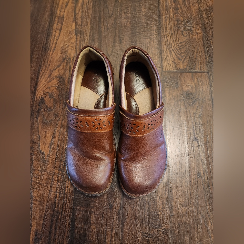 B.O.C. Born RASEN Sz 10 Medium Light Brown Teak Slip on Clog #Z59141